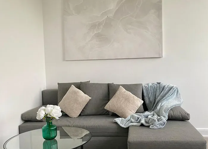 Zentrale 2 Zimmer Wohnung Hamburg